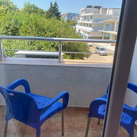 Vip Apart Svetlana Равда Экстерьер фото