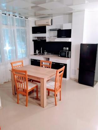 Vip Apart Svetlana Равда Экстерьер фото