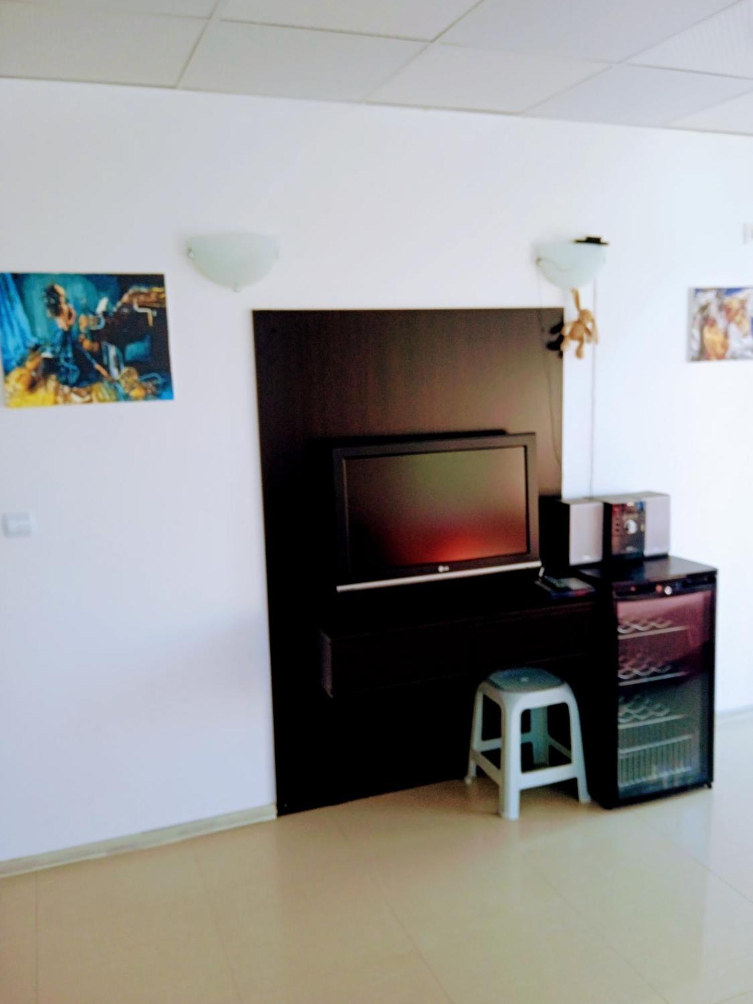 Vip Apart Svetlana Равда Экстерьер фото